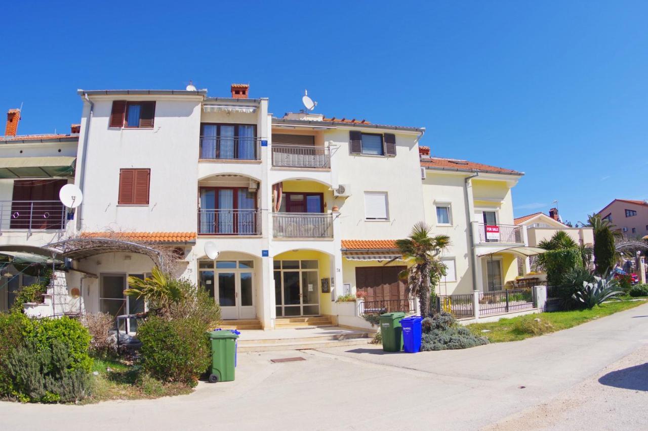 Apartment Karlo Medulin Exterior foto